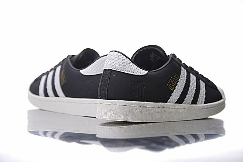 Adidas  Undefeated x Adidas Consortium Superstar 2  80s经典贝壳头板鞋 蛇纹黑白 图片2