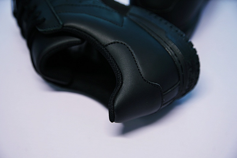 Adidas  Yeezy x Adidas  Originals Powerphase  卡拉巴萨斯经典板鞋  全黑绿标 图片7