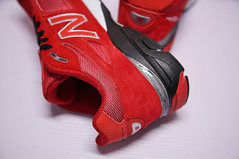 New Balance in USA M990V4代系列 复古运动跑步鞋中国红黑白 图片4