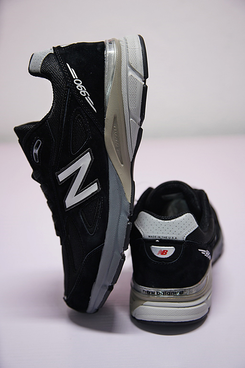 New Balance in USA M990V4代系列 复古运动跑步鞋黑灰 图片7