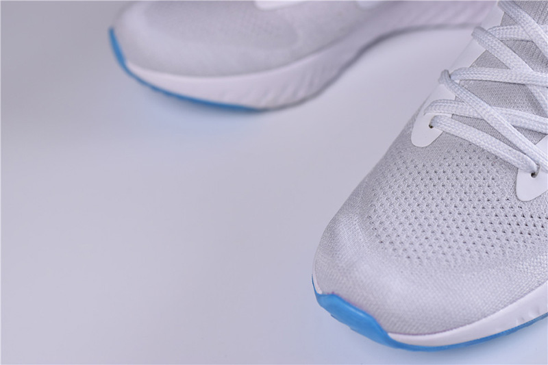 Nk Epic React Flyknit 编织面透气超级跑步鞋白色 图片1
