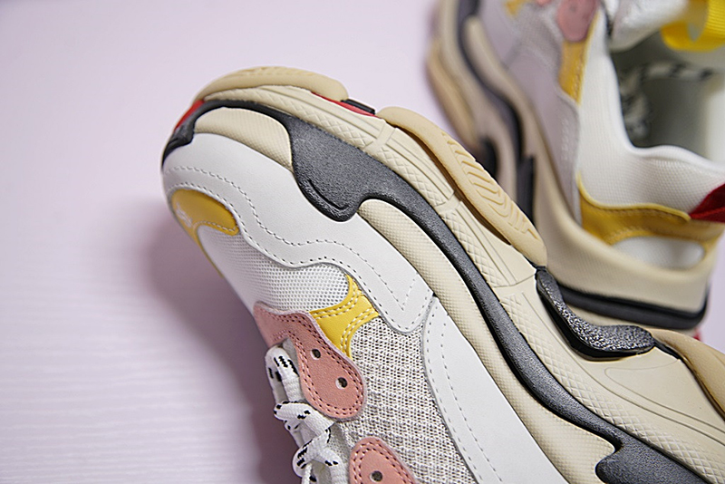 Balenciaga Triple-S Sneaker 时装复古厚底做旧姥爷球鞋白黄耳语粉 图片4