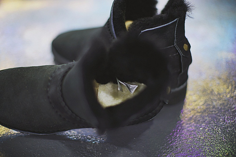 UGG  McKay  Winter  Boots   麦凯系列加绒短靴   全黑 图片10