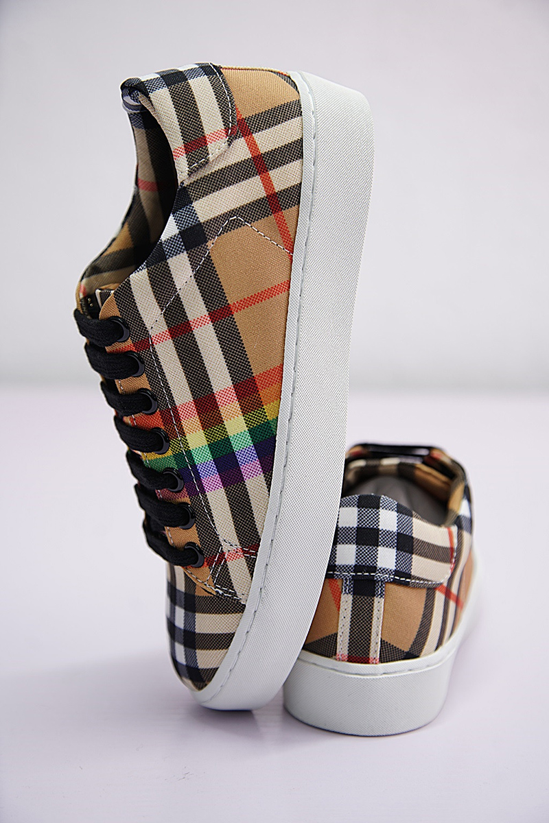 Burberry Rainbow Vintage Check Sneakers 经典复古百搭板鞋复古黄彩虹格子布 图片8