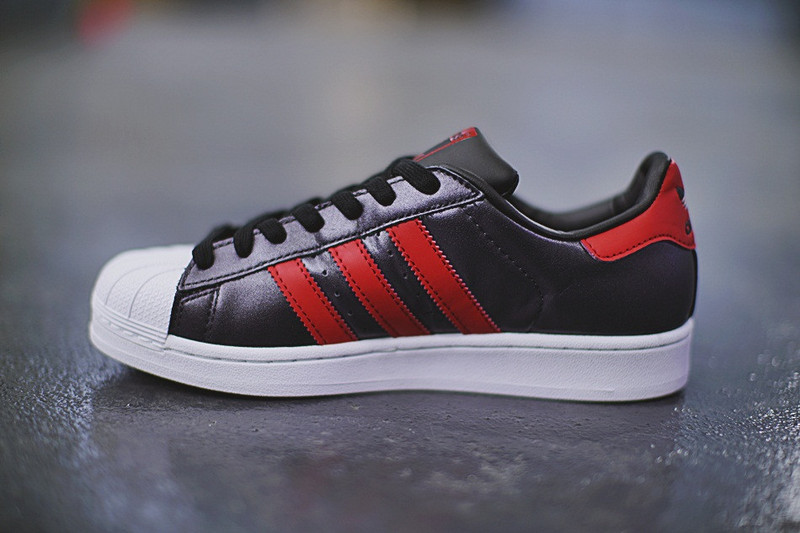 Adidas Originals Superstar  西瓜头休闲板鞋  钛钢黑红 图片10