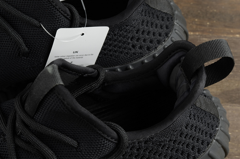 Adidas Yeezy Boost 350 V2 椰子鞋 全黑 图片10