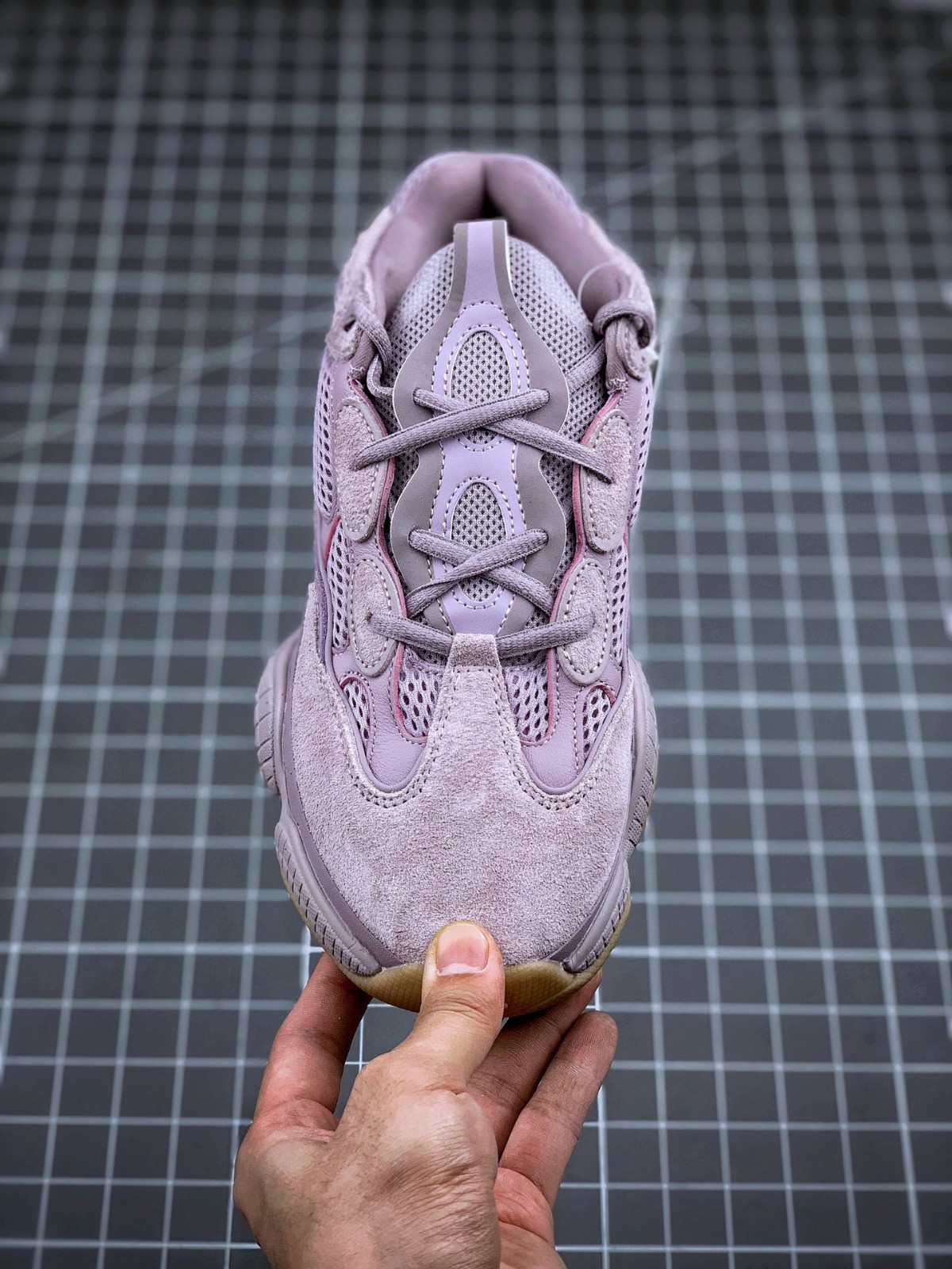 Adidas Yeezy500“Soft Vision” 灭霸