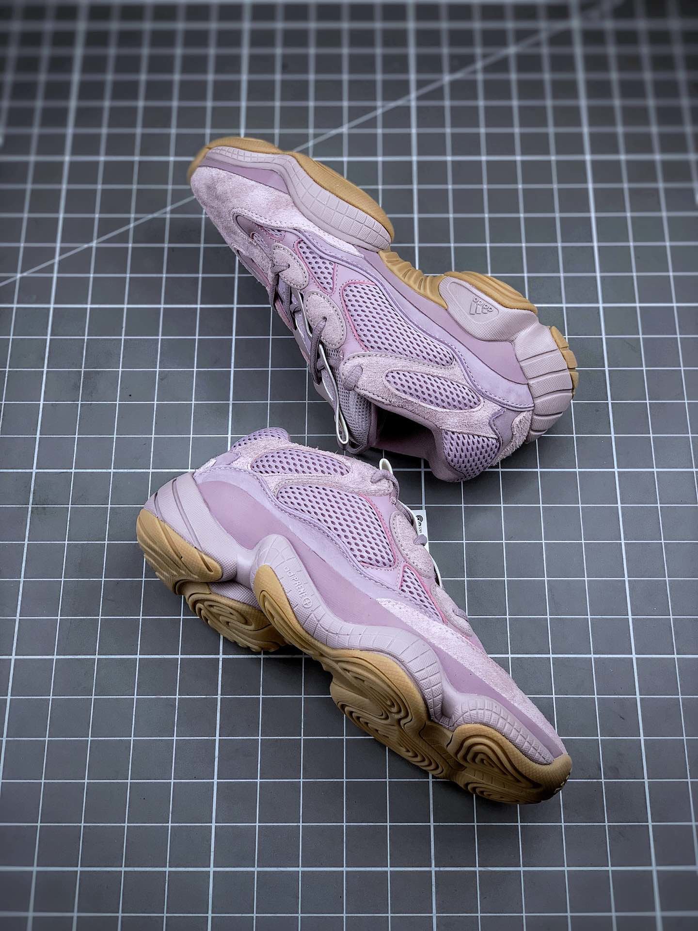 Adidas Yeezy500“Soft Vision” 灭霸