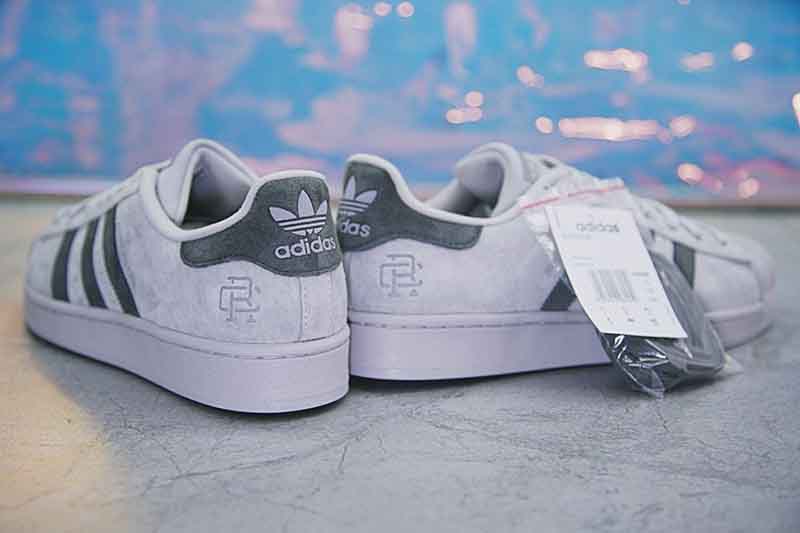 Reigning Champ x Adidas superstar 贝壳头经典板鞋麂皮灰暗灰 图片7