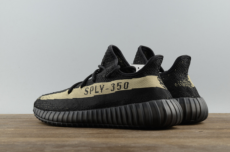 Adidas Yeezy Boost 350 V2 椰子鞋黑绿 图片3