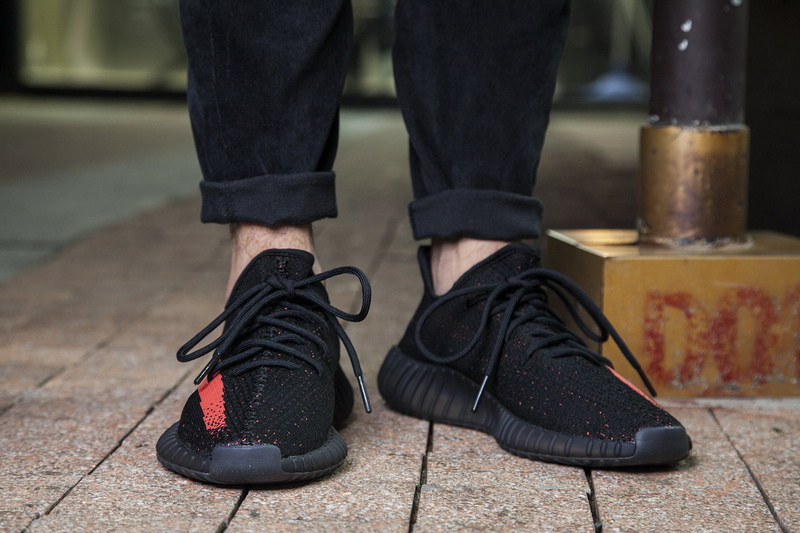 Adidas Yeezy Boost 350 V2 椰子鞋黑粉 图片4