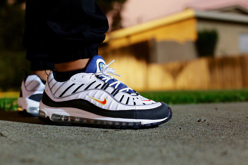 Nike Air Max 98 复古气垫百搭慢跑鞋黑白太阳橘勾 图片1