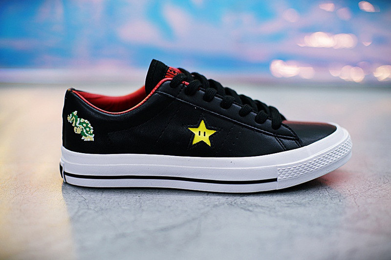 匡威  Super Mario Bros x Converse  One Star  40周年纪念硫化板鞋  黑红 图片1