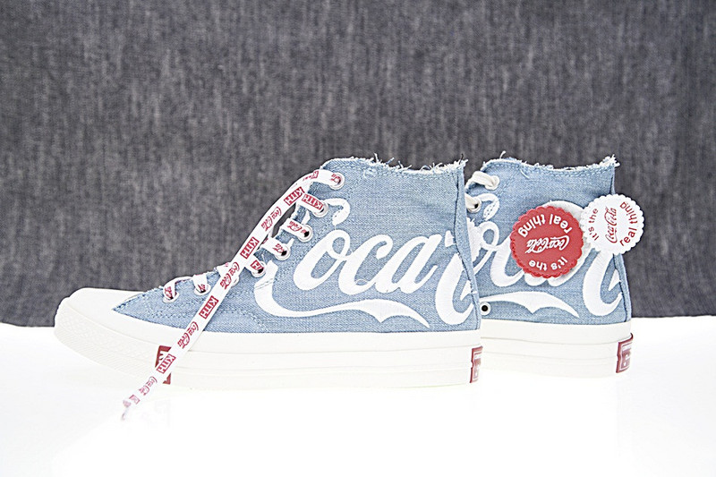 匡威  Kith x Coca-Cola x Converse Chuck Taylor All star 1970s中帮硫化板鞋 牛仔蓝白 图片4