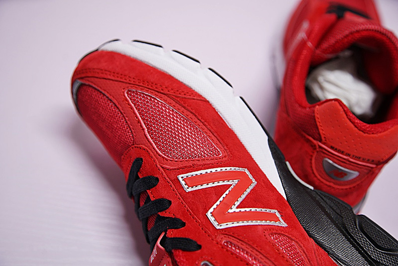 New Balance in USA M990V4代系列 复古运动跑步鞋中国红黑白 图片2