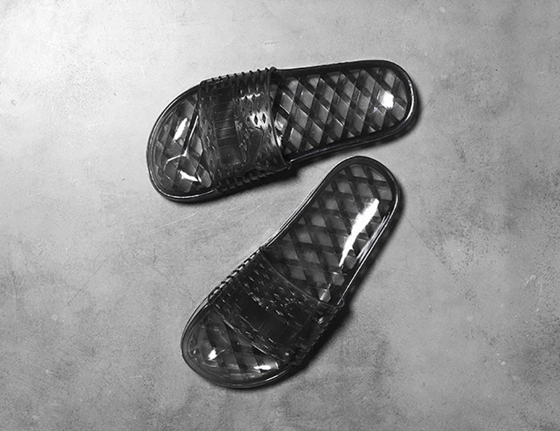 蕾哈娜 x FENTY x PUMA Jelly Slides 果冻水晶浴室潮流拖鞋 水晶黑 图片6