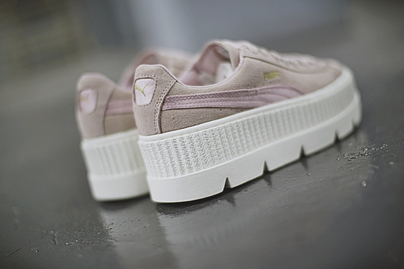 Puma   Rihanna x Puma Fenty Suede Cleated Creeper  超厚底松糕板鞋 胭脂红白  图片4