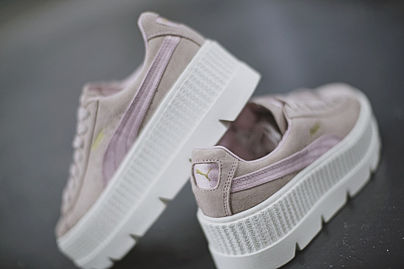 Puma   Rihanna x Puma Fenty Suede Cleated Creeper  超厚底松糕板鞋 胭脂红白  图片8