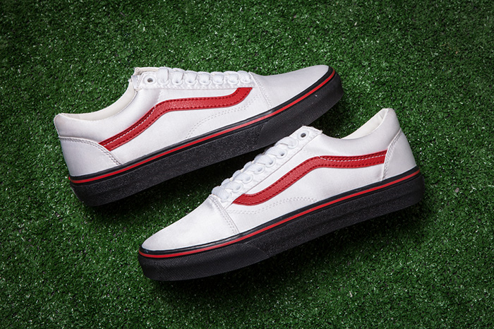 Vans Vault Opening Ceremony Old Skool OG Satin 联名丝绸绸缎红 + 白 图片4