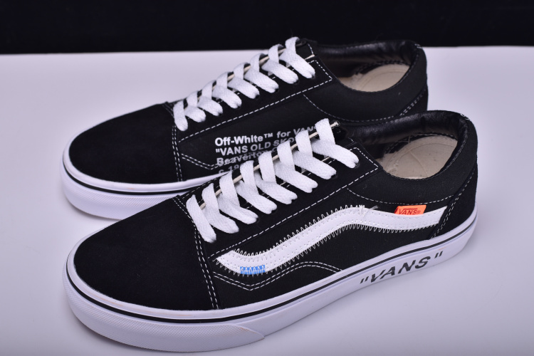 OFF-WHITE x Vans Old Skool 系列“OW黑白”