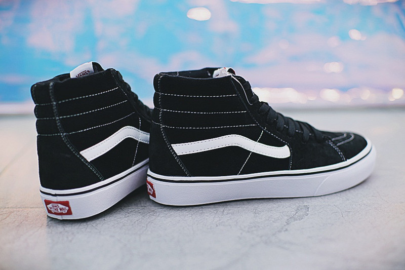 VANS SK8-HI 万斯 经典高帮硫化板鞋 猪巴皮加绒  黑白 图片4