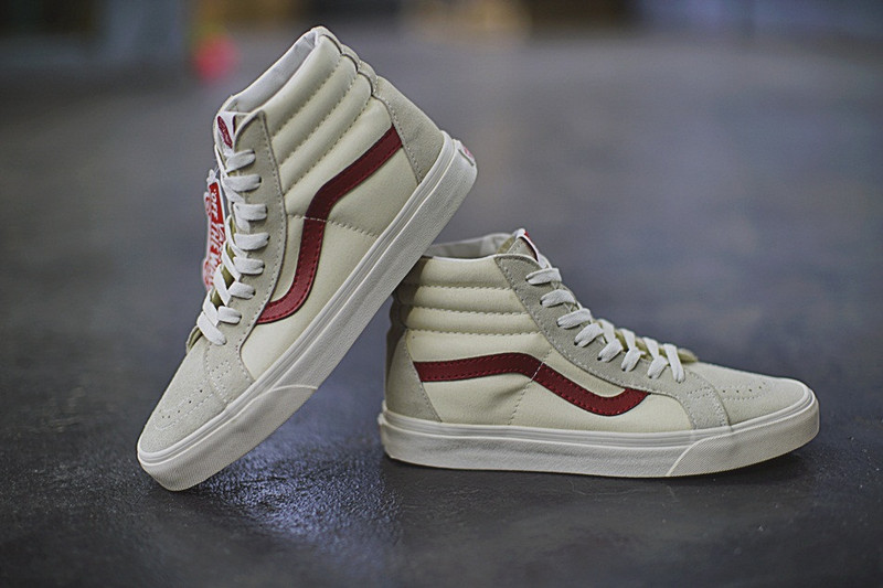 Vans SK8-HI   百搭高帮硫化帆布板鞋   米白红 图片1