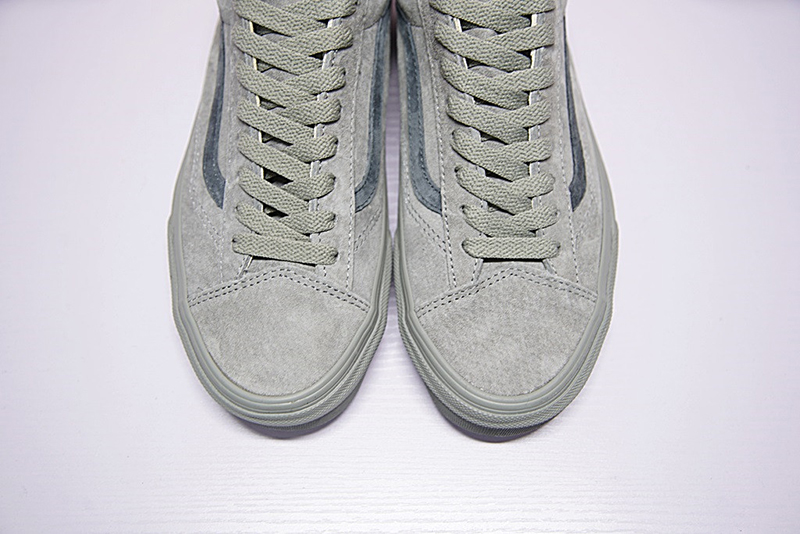 Reigning Champ x Vans Style 36 OG Old Skool 硫化帆布板鞋麂皮灰暗灰 图片3