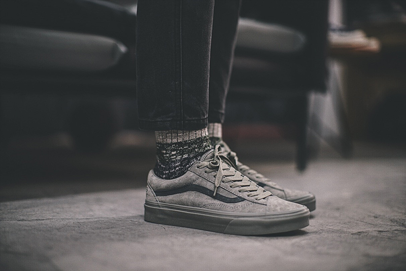 Reigning Champ x Vans Style 36 OG Old Skool 硫化帆布板鞋麂皮灰暗灰 图片2