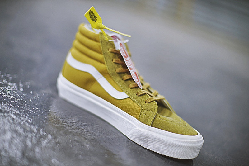 Vans Vault OG SK8 HI LX  高帮硫化板鞋系列  复古黄白 图片5