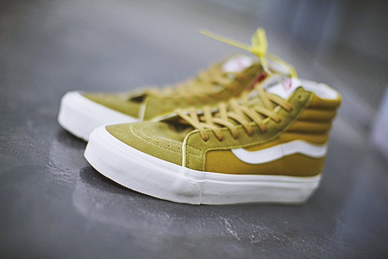 Vans Vault OG SK8 HI LX  高帮硫化板鞋系列  复古黄白 图片8