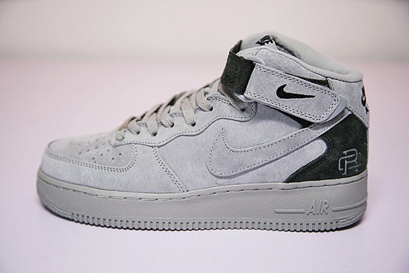 Reigning Champ x Nike Air Force 1 Mid 07空军 中帮经典板鞋麂皮灰暗灰 图片1