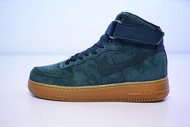 Nike Air Force 1 High 07 LV8 Suede 空军一号经典高帮百搭麂皮板鞋复古绿生胶黄 图片1