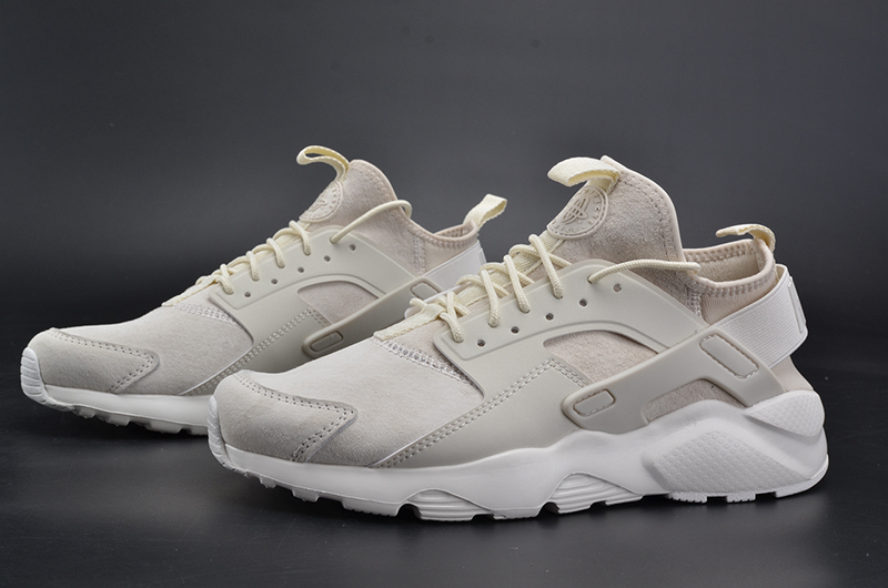 NIKEID AIR HUARACHE RUN 奶白 图片4