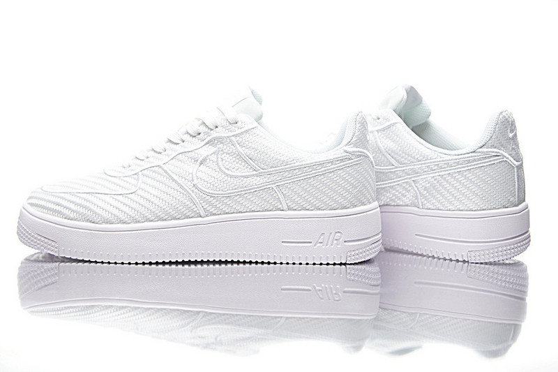 Nike Air Force  Ultraforce  low  LV8  空军一号纤维面  白色 图片3