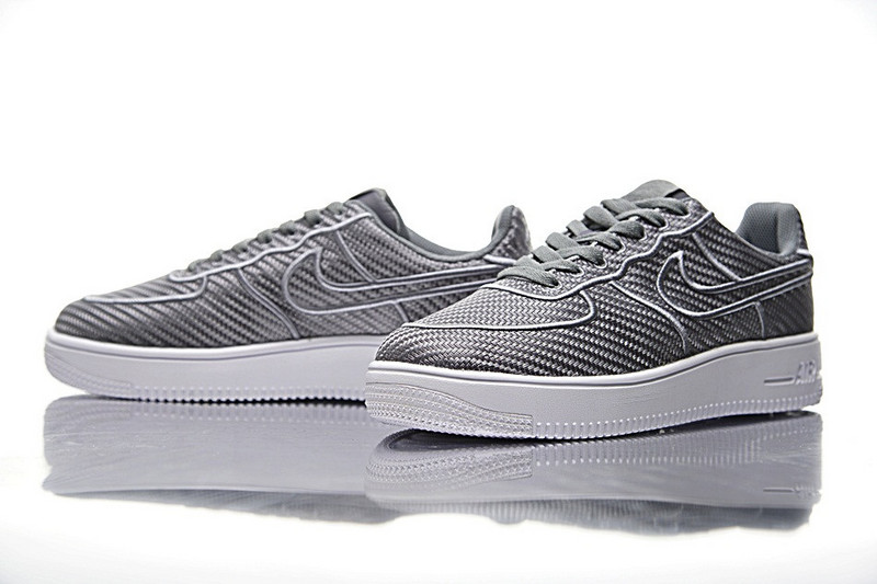 Nike Air Force  Ultraforce  low  LV8  空军一号纤维面  浅灰 图片3