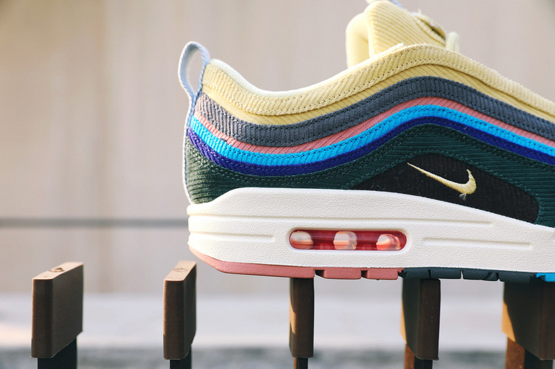 NIKE灯芯绒彩虹子弹Sean Wotherspoon Mx 97/1「Hybrid」古着灯芯绒彩虹 图片5