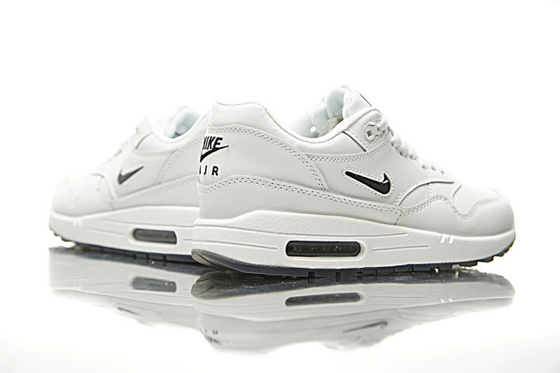 Nike Sportswear  Air Max Premium 1 SC 慢跑鞋  白黑勾 图片3