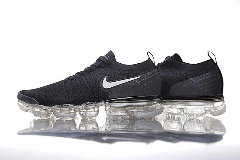 Nike Air VaporMax  Flyknit 蒸汽大底慢跑鞋  黑白 图片3