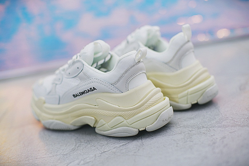 巴黎世家  Balenciaga Triple-S 复古做旧鞋底  白色 图片2