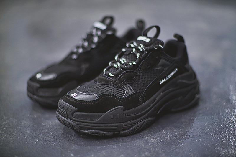 莆田鞋 巴黎世家  Balenciaga Triple-S 复古做旧鞋底  黑色