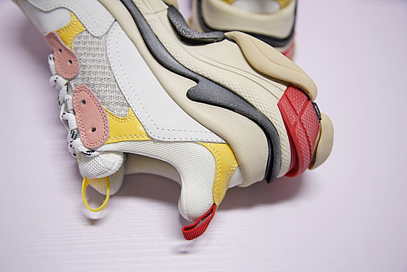 Balenciaga Triple-S Sneaker 时装复古厚底做旧姥爷球鞋白黄耳语粉 图片5