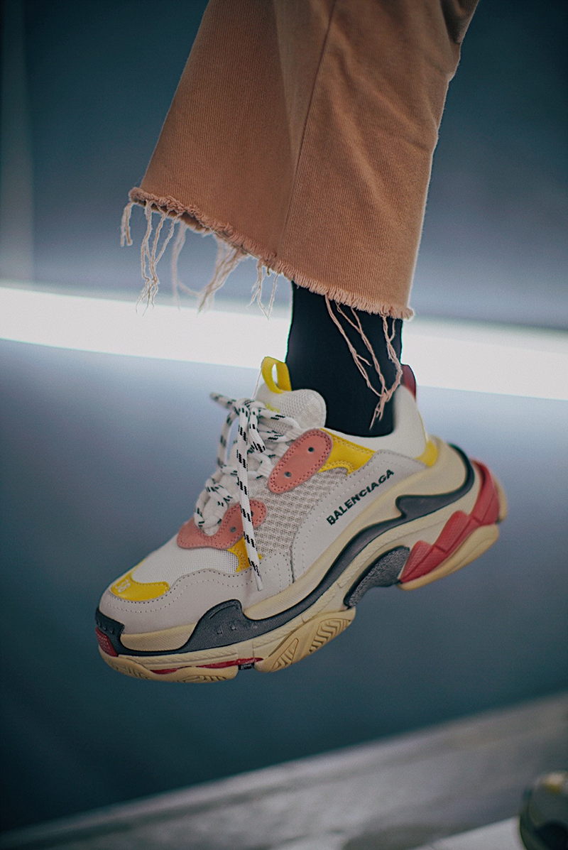 Balenciaga Triple-S Sneaker 时装复古厚底做旧姥爷球鞋白黄耳语粉 图片8