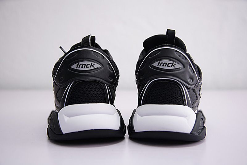 Balenciaga -Track 户外型复古潮流登山靴黑白 图片5
