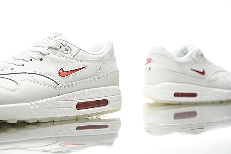 Nike Sportswear  Air Max Premium 1 SC 慢跑鞋  白红勾 图片5