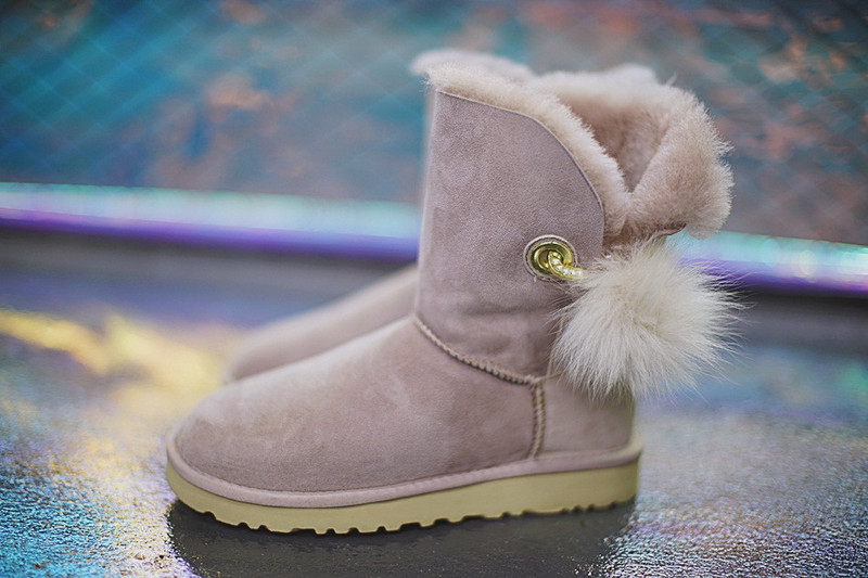 UGG W Irina 施华洛世奇水钥匙扣加蓬蓬毛中帮雪地靴  珊瑚紫 图片5