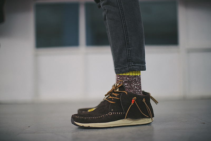 Visvim FBT ELK 男士串珠低帮莫卡辛风格便鞋深棕麂皮  图片1