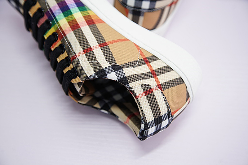 Burberry Rainbow Vintage Check Sneakers 经典复古百搭板鞋复古黄彩虹格子布 图片4